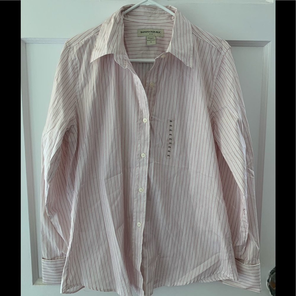 🌺 Banana Republic Button Down Boyfriend Shirt-XL